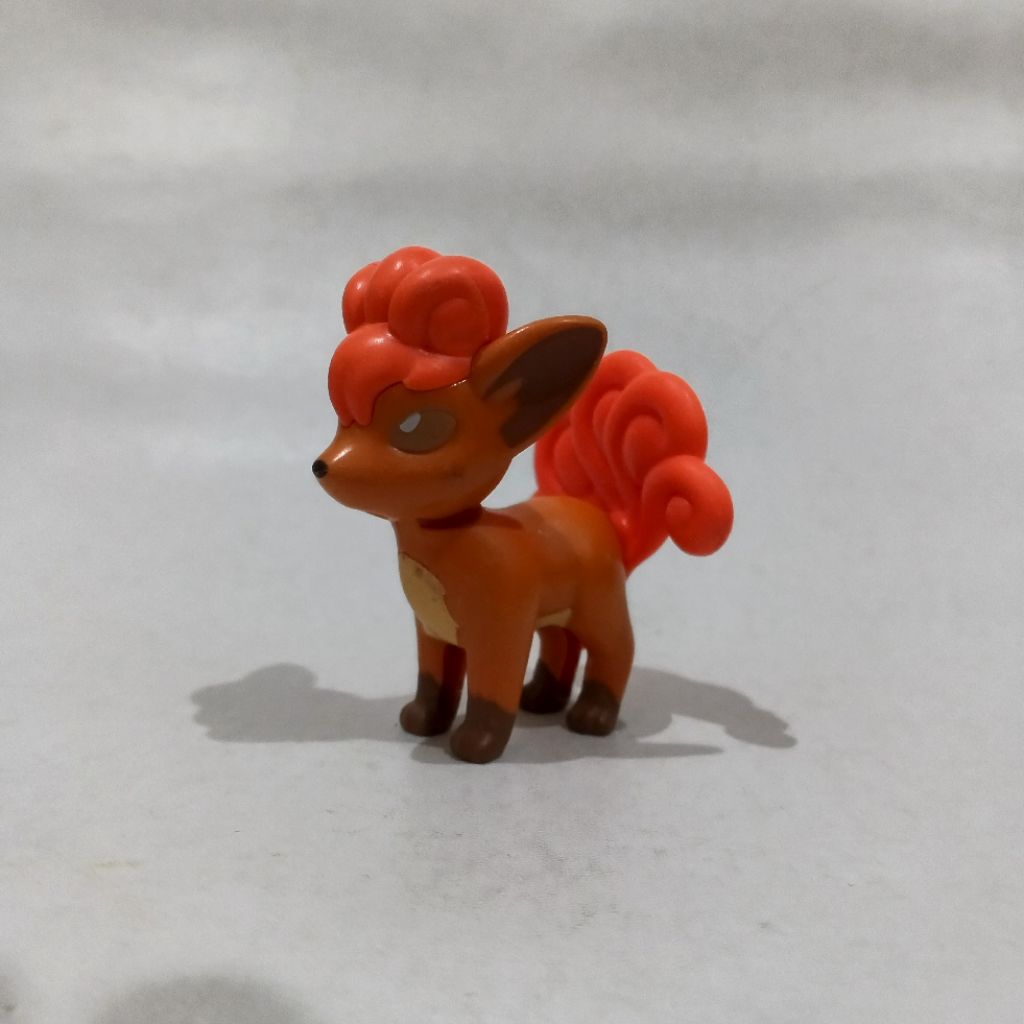 Mainan Figure Pokemon Vulpix
