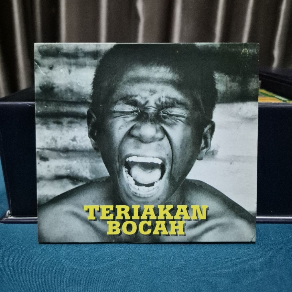 cd kelompok penerbang roket teriakan bocah