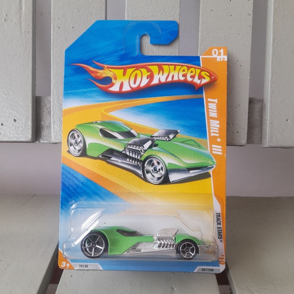 Hotwheels Twin Mill III 2010 Track Stars