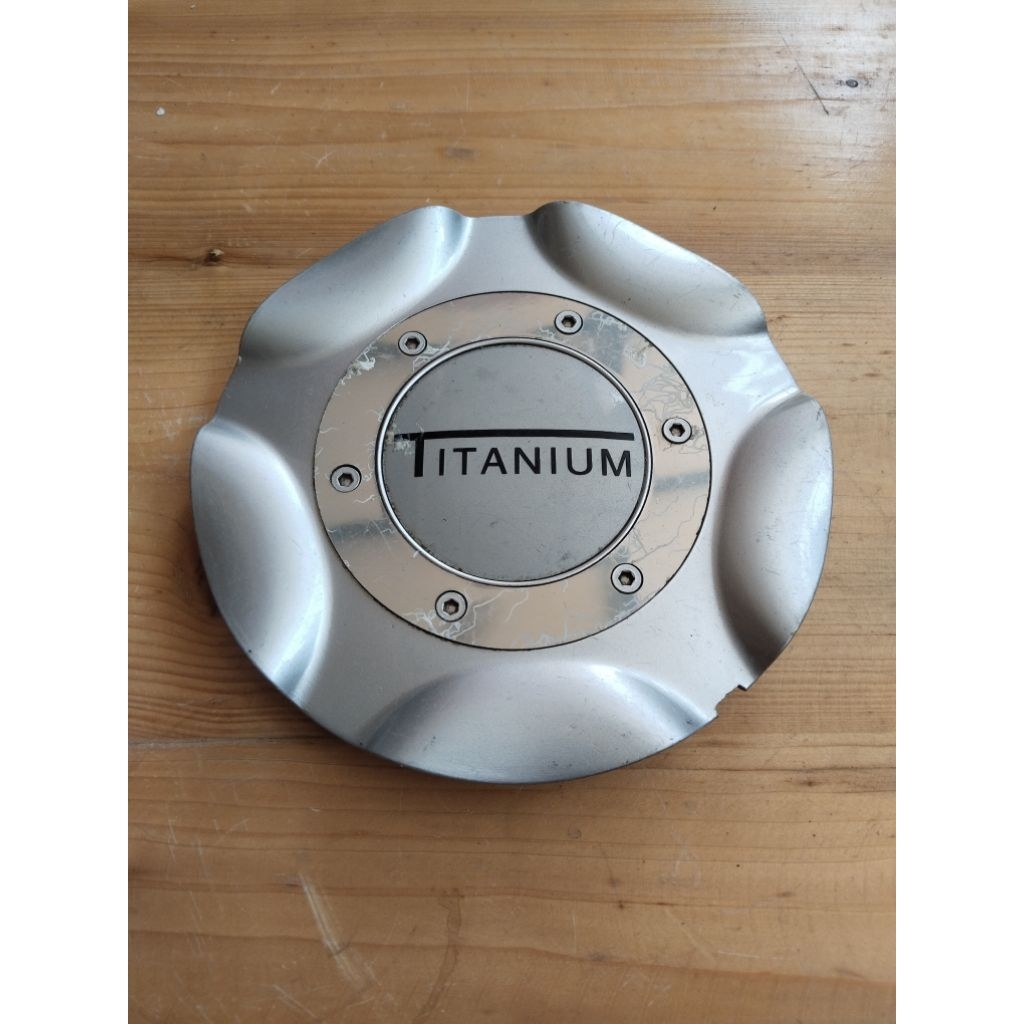 dop tutup velg racing titanium