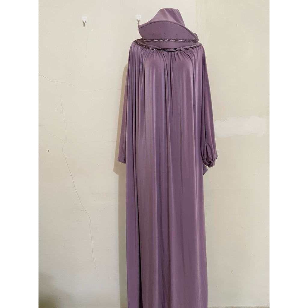 PRELOVED - Set Gamis Instan (Hitam & Ungu)