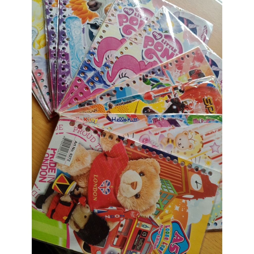 Loose Leaf Isi Binder Isi File Karakter (A5)