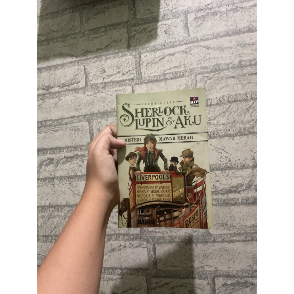 Sherlock, Lupin & Aku - Misteri Mawar Merah by Irene Adler