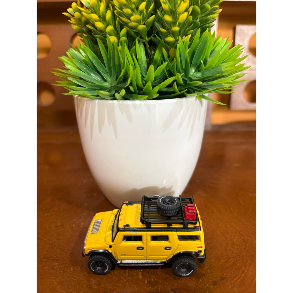 Johnny Lightning Hummer H3