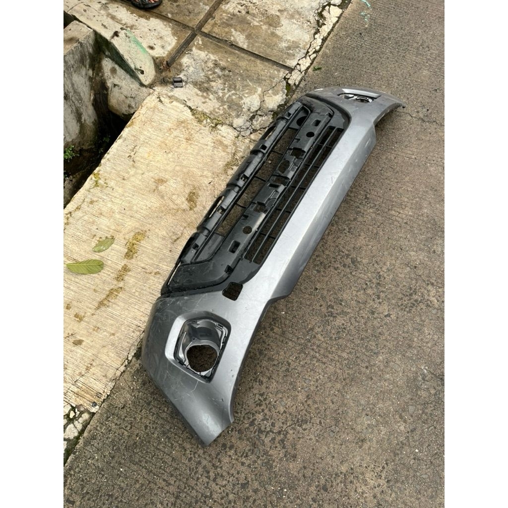 bumper depan suzuki ignis