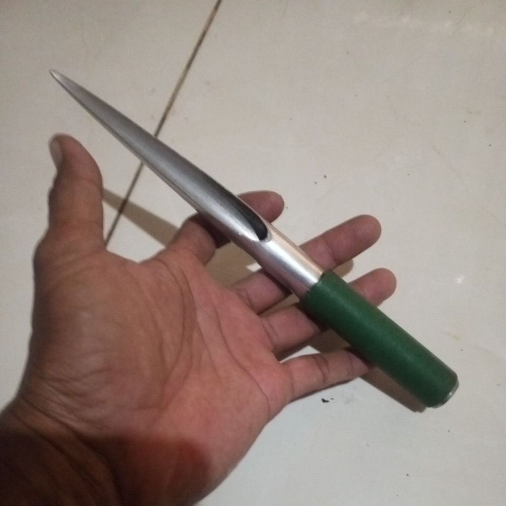 Jongkong gabah beras