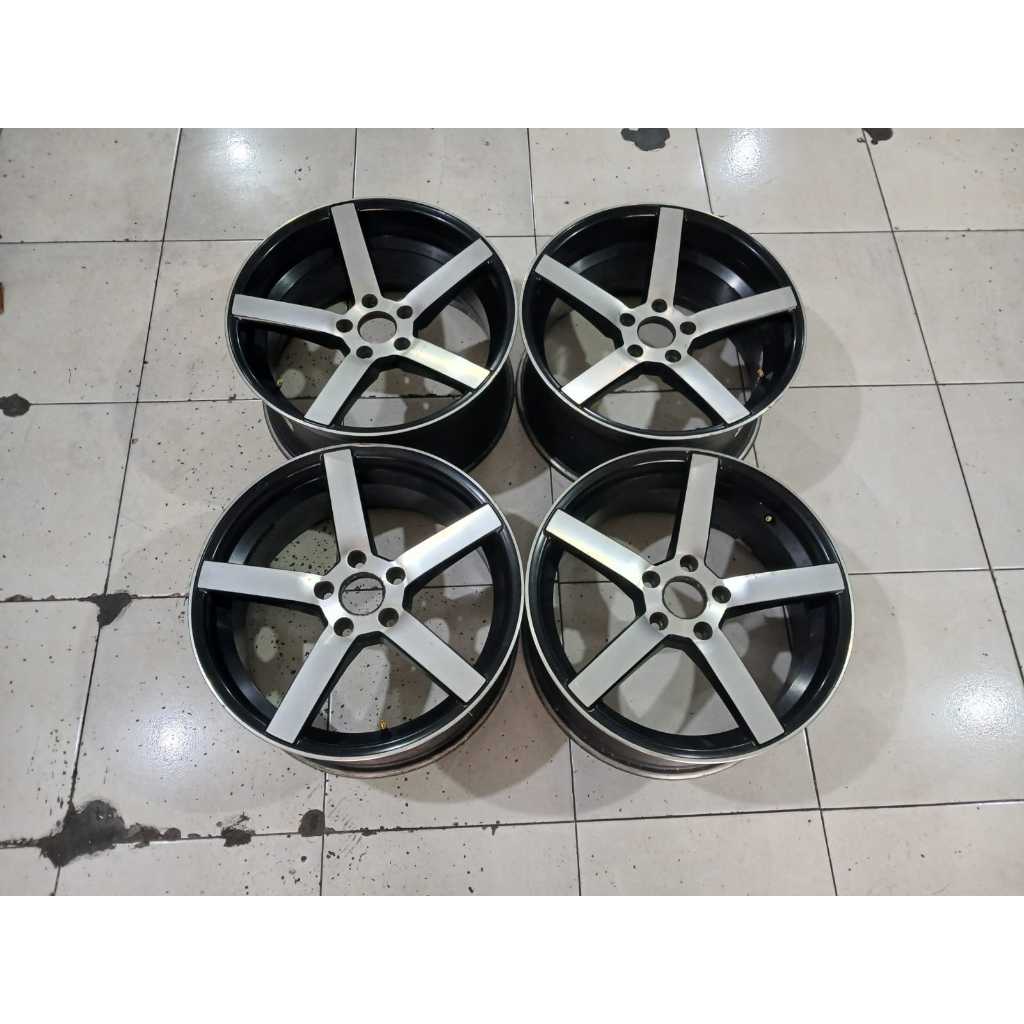 VELG MOBIL RACING VOSSEN CV3 RING 18 LEBAR 8/9 PCD LUBANG BAUT 5X114 PELEK