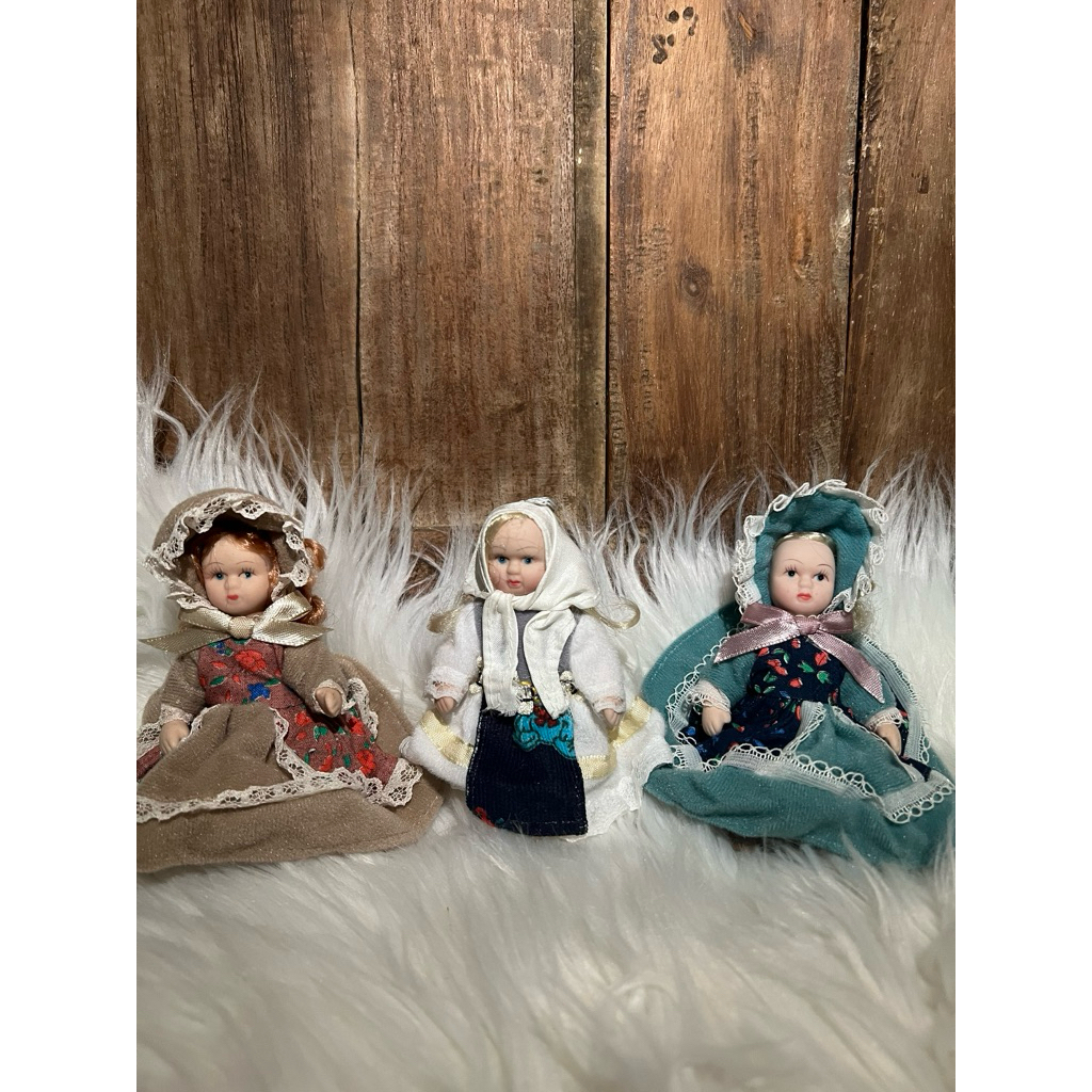 porcelain doll/ganci vintage