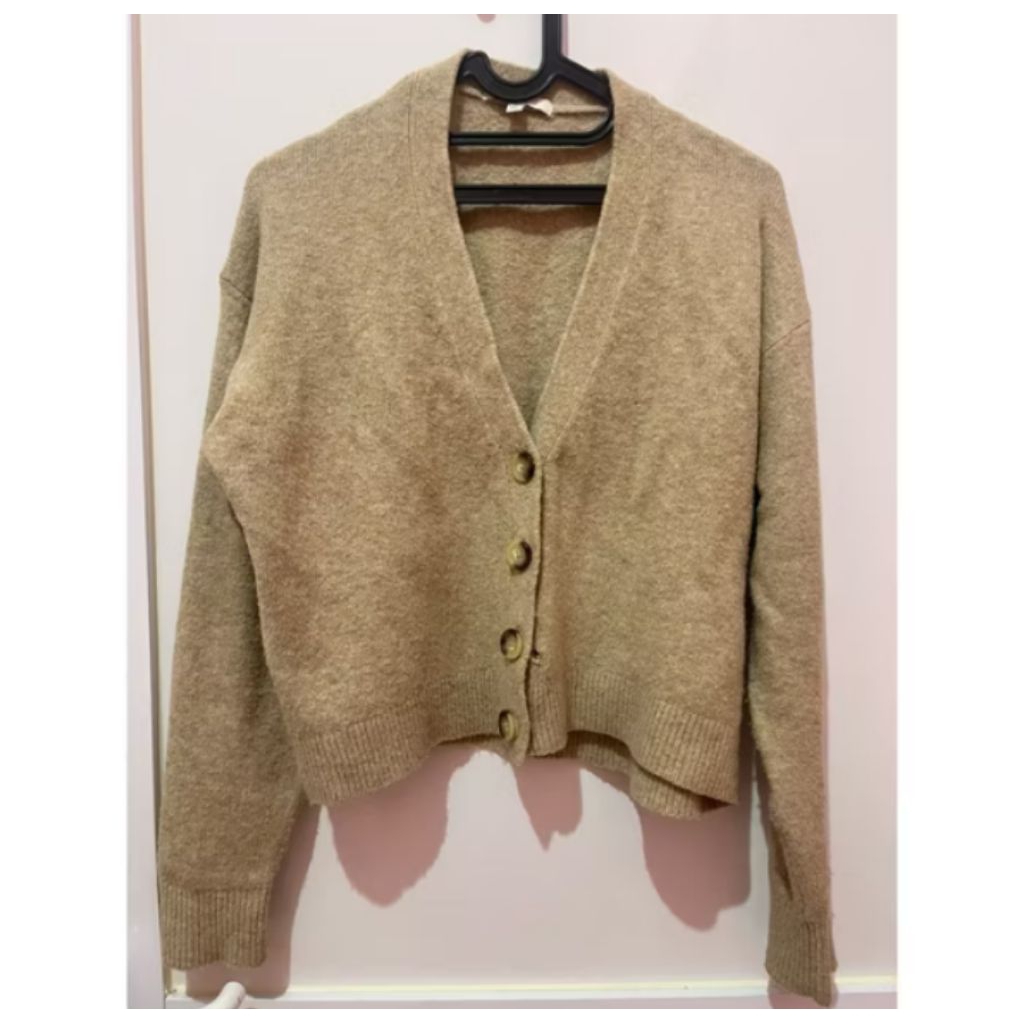 preloved souffle yarn cardigan uniqlo