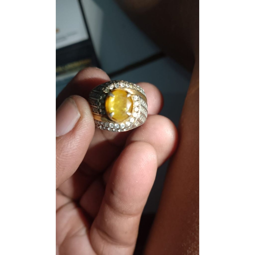 Natural Yellow Sapphire Ring Perak