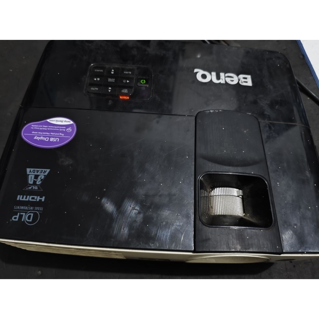 Proyektor BenQ MX660P Minus Liat Vidionya