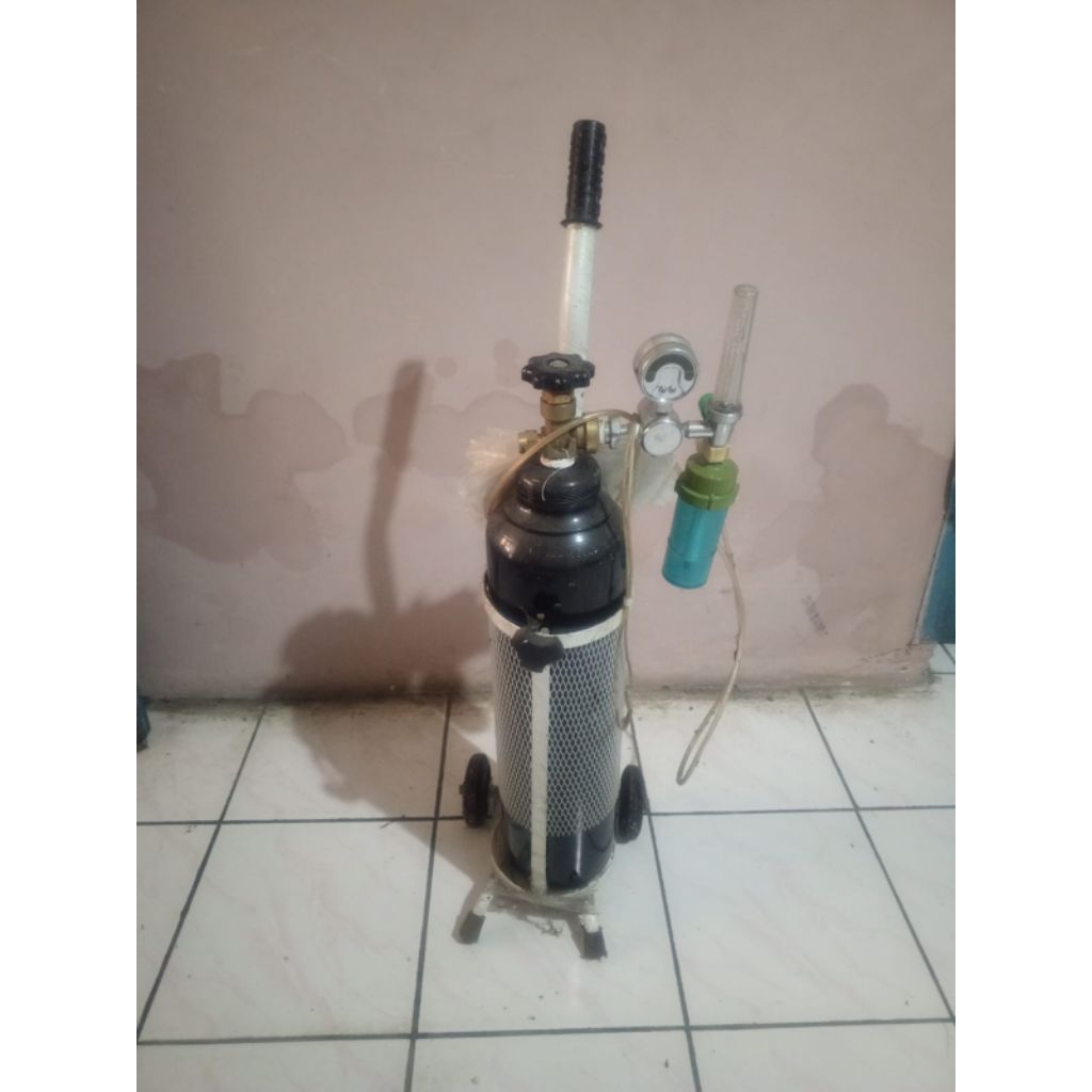 tabung oksigen bekas