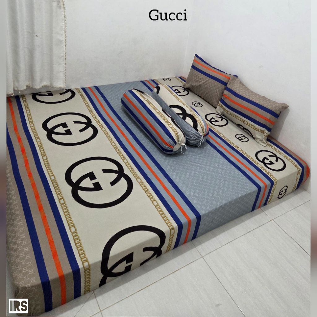 sprei gucci deluxe