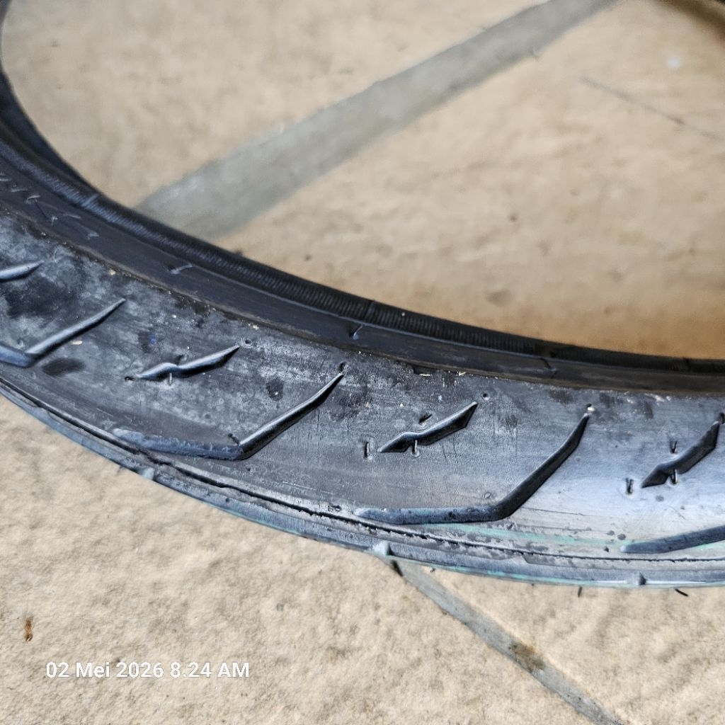 Ban luar FKR 70/80-17 35P RS800.FKR