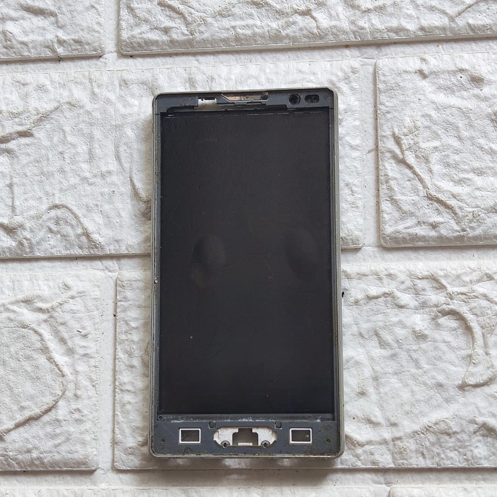 Frame LG L9 - P768e Tatakan LCD Original Copotan - Dudukan Layar HP | Abhira Store