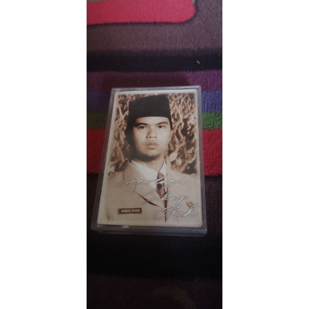 kaset pita Ahmad band album ideologi sikap otak