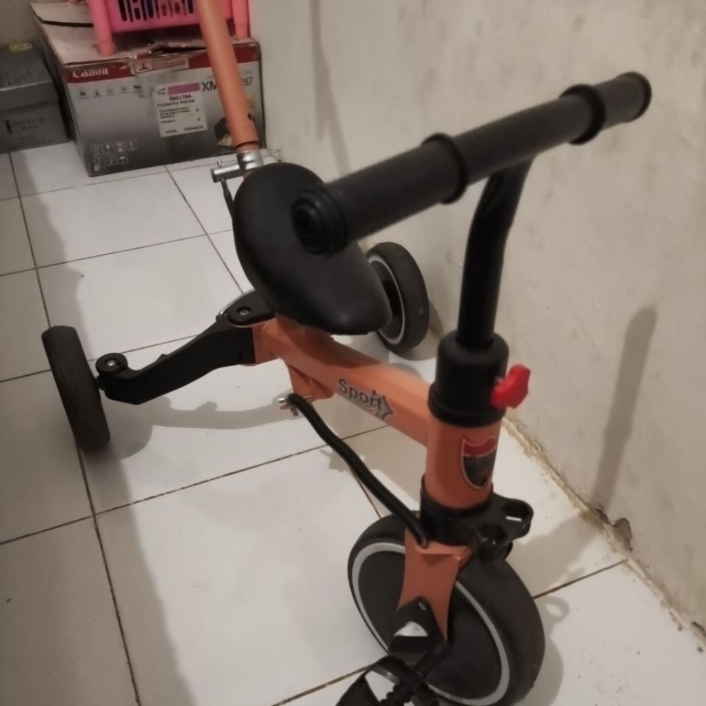 sepada roda tiga