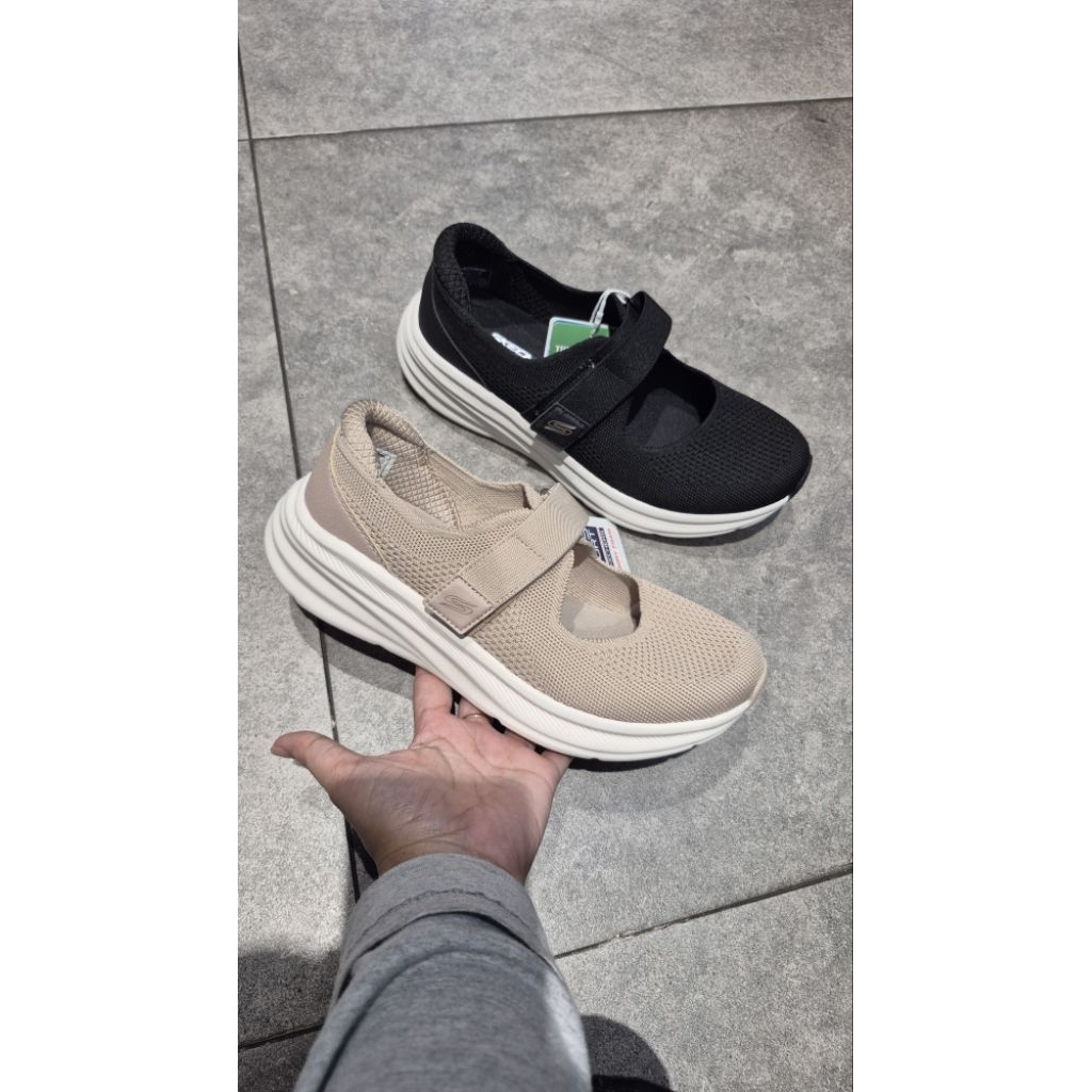Skechers bobs women