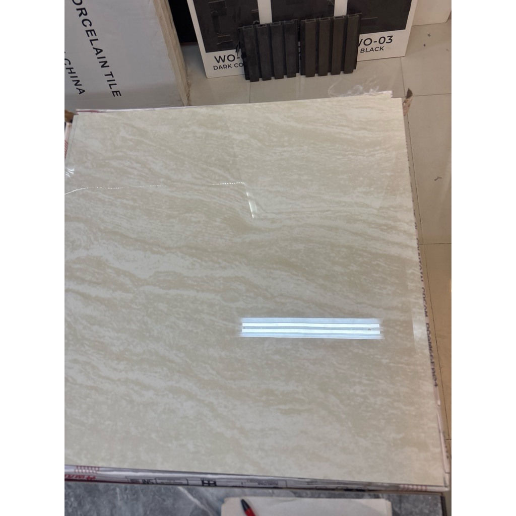 GRANITE 60X60 AMADEO FOUNTAIN CREAM