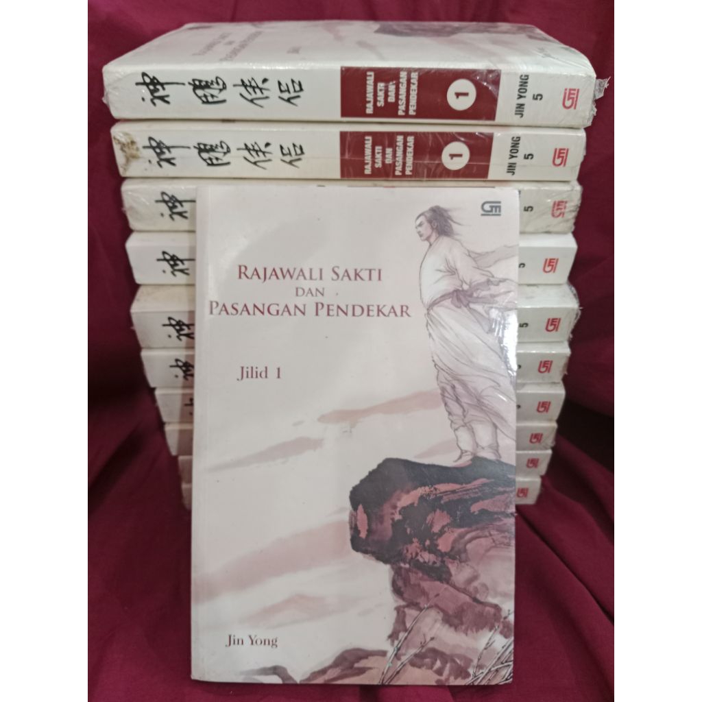 Buku Rajawali sakti dan pasangan pendekar jld1 - jin yong