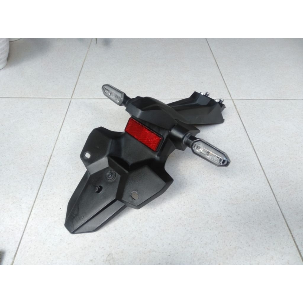 Spakbor Slebor Belakang Honda CBR150R CBR150 CBR 150 Facelift K45N K45G K45R Original