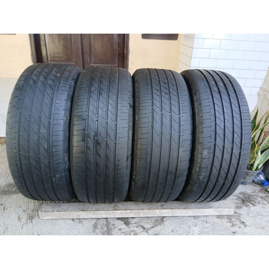 Ban Bridgestone 205/55 R16