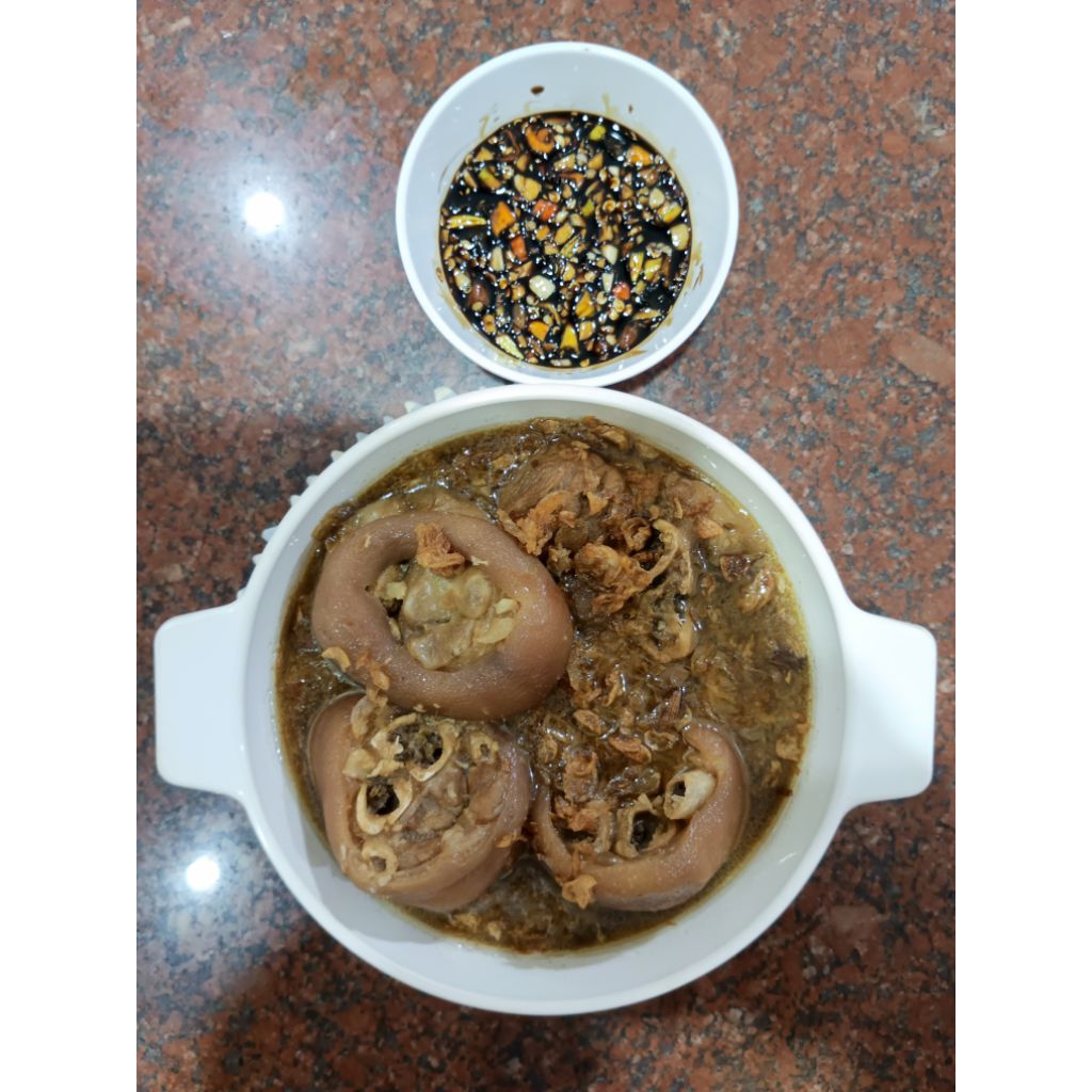 Kaki Babi Kecap 1/2 Kg per Pack.
