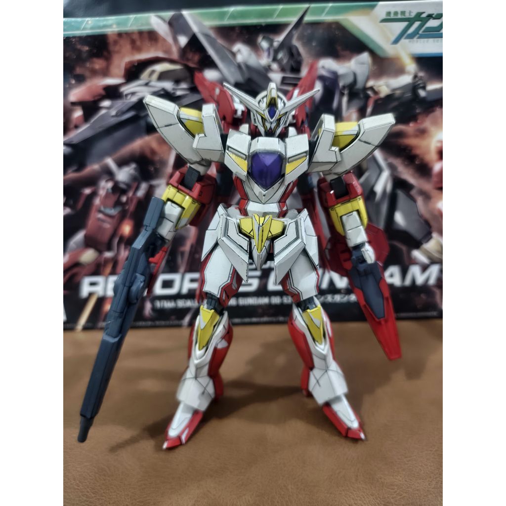 HG Reborn Gundam Bandai repaint