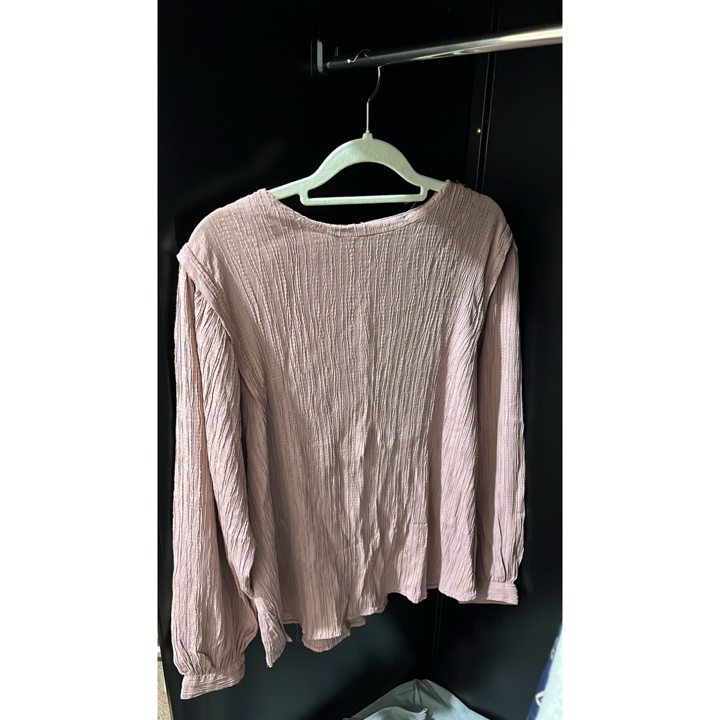 Preloved Blouse Wanita Polos Lilac Lengan Panjang