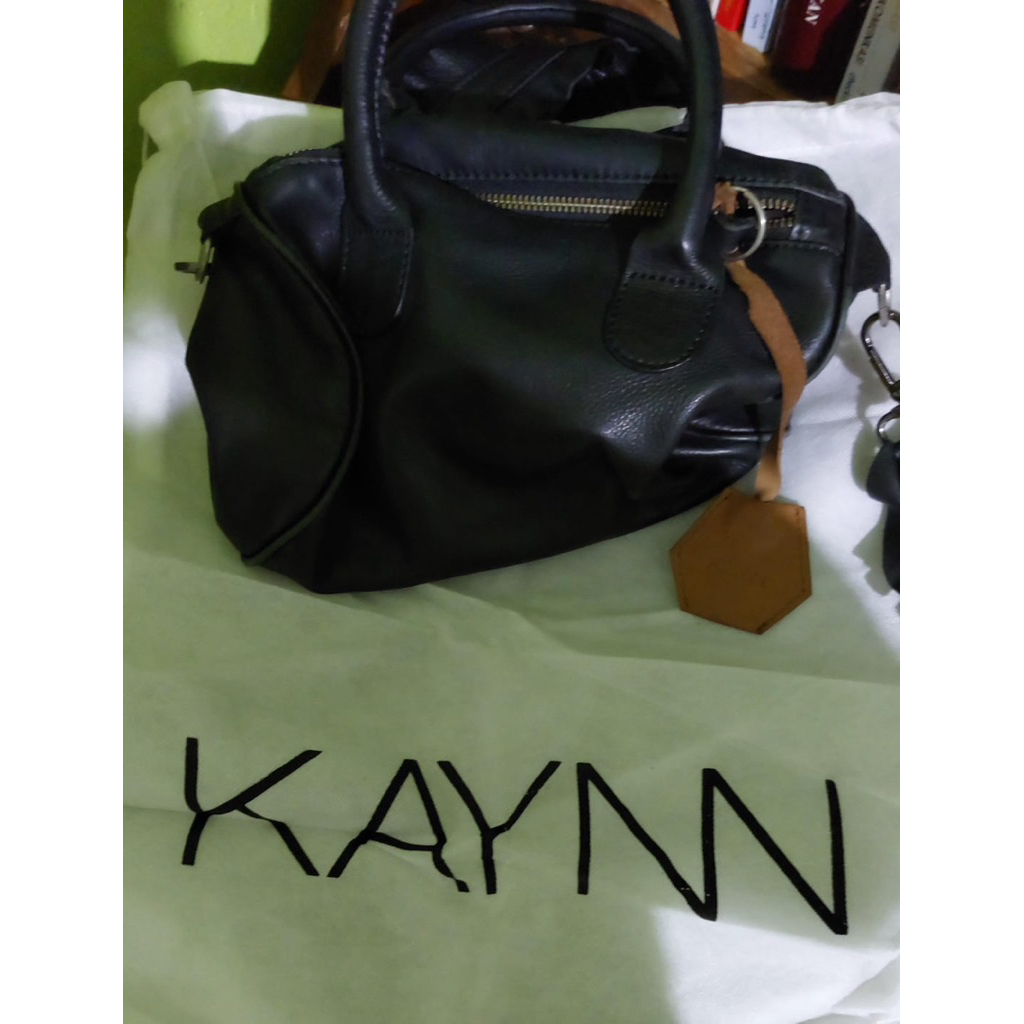 PRELOVED KAYNN black bag