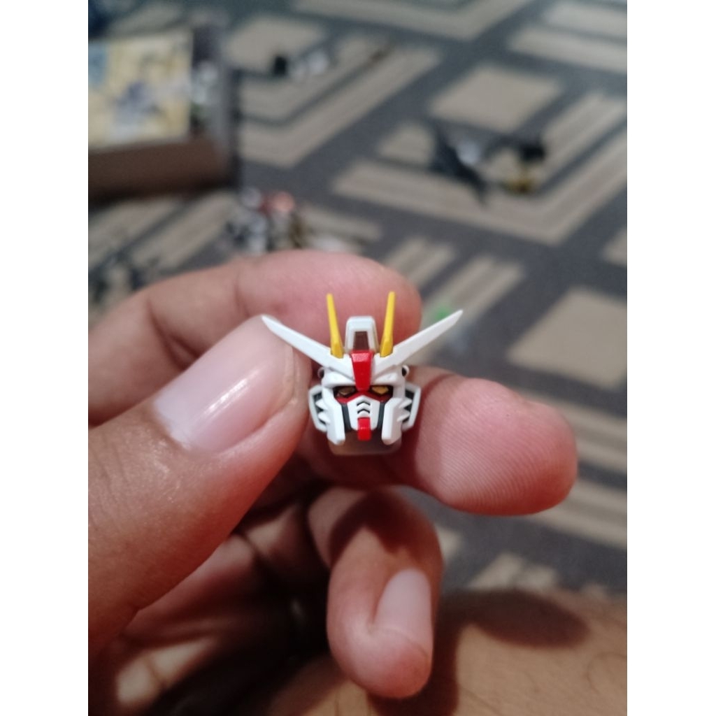 Part RG Real Grade Gundam 00 Raiser dan Freedom