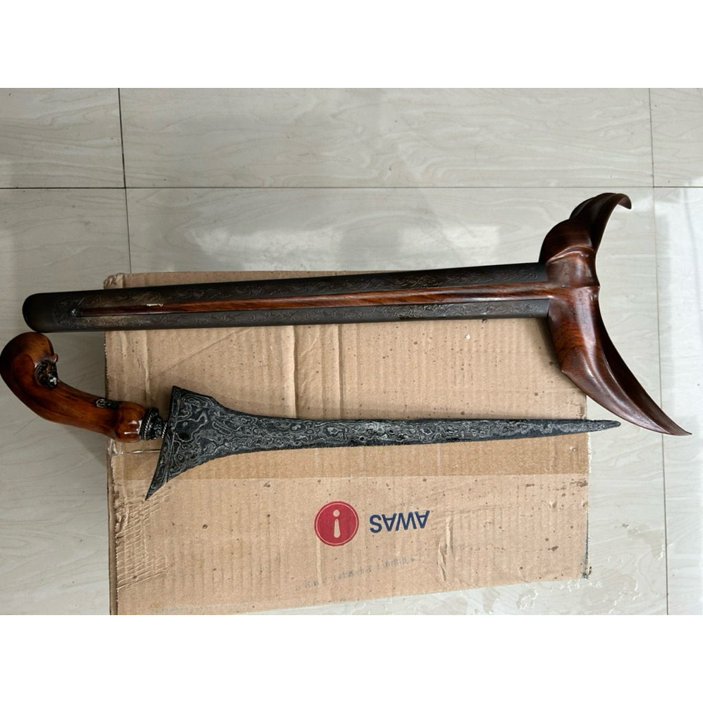 keris brojol sepuh TUS ada gambar semar koleksi