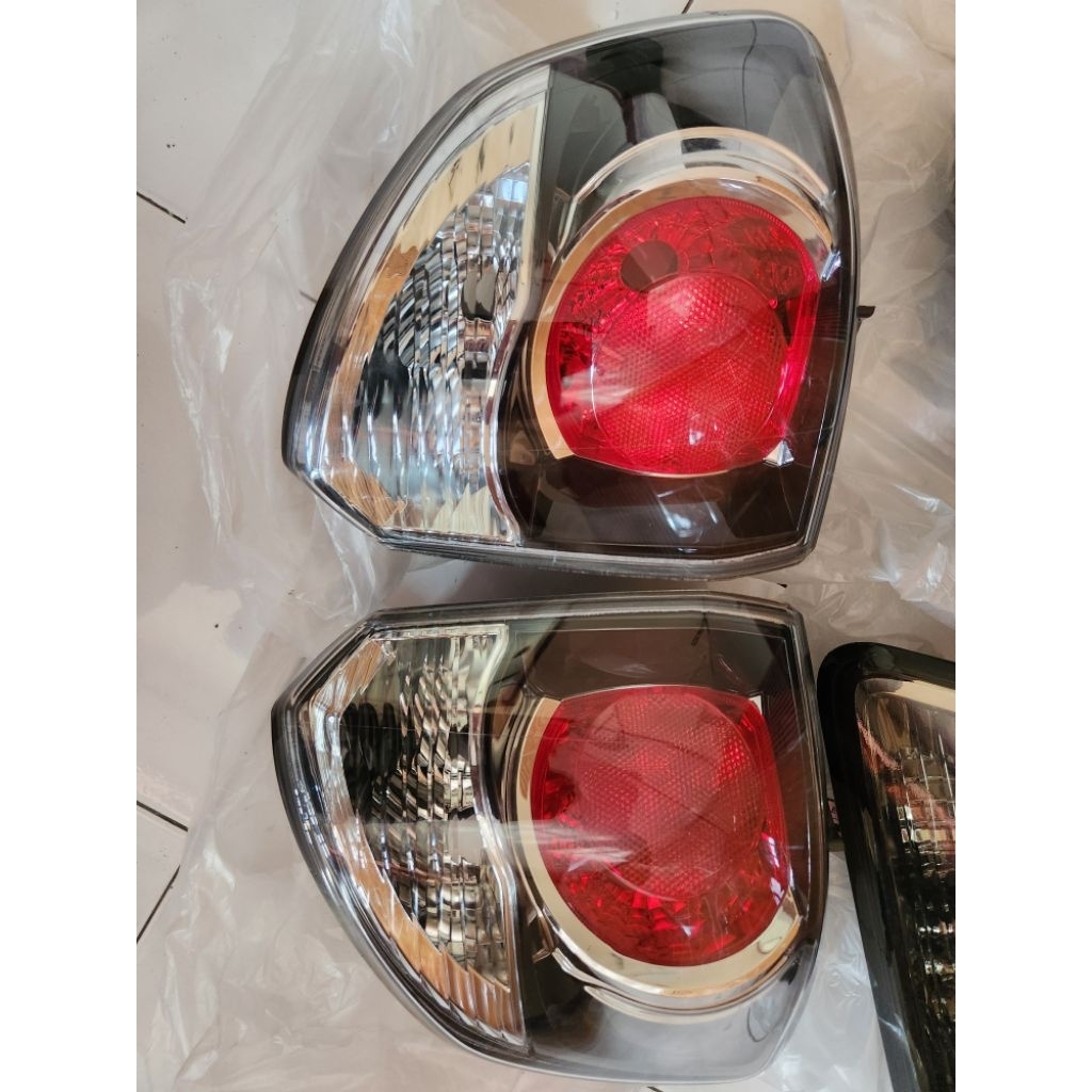stoplamp fortuner 2012-2015