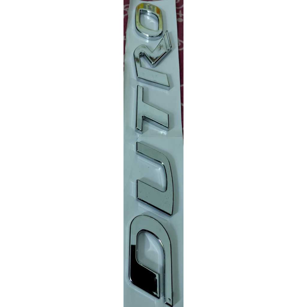 Emblem dutro hino 300 timbul chrome / emblem hino dutro sudah ada prekatnya / hino 300 dutro