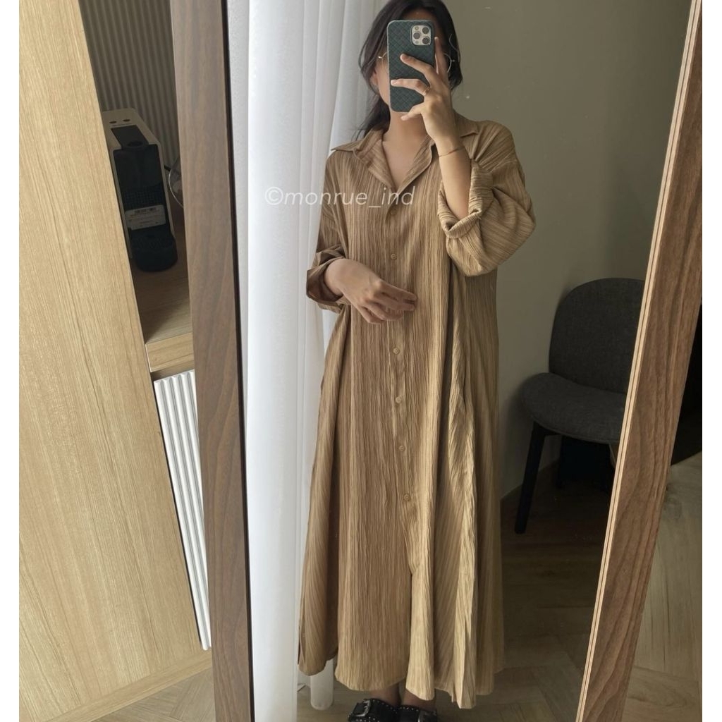 Coffee Voyage Crinkled Shirtdress | Hijab-Friendly