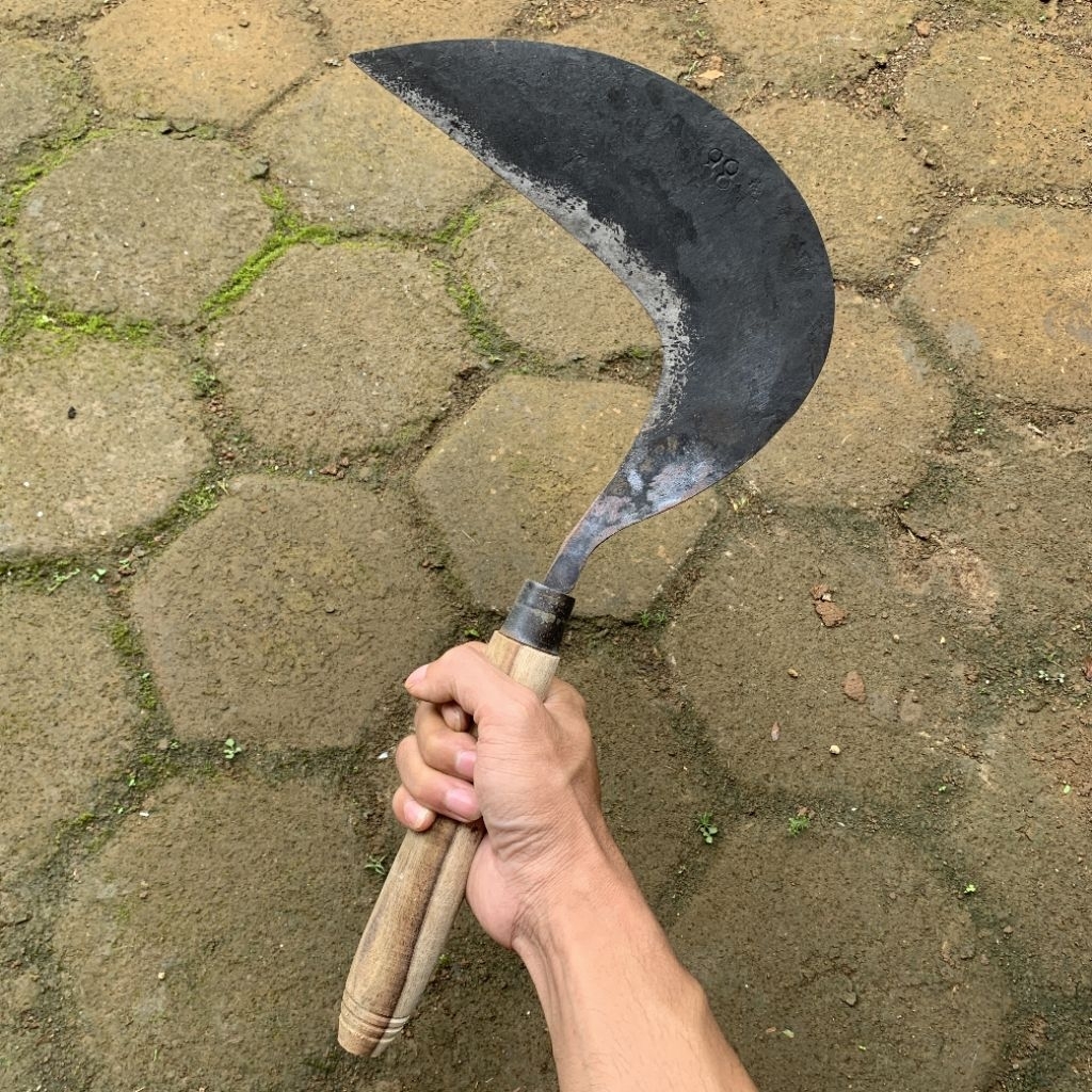 Arit Rumput BAJA Super Tajam Asli GARUT