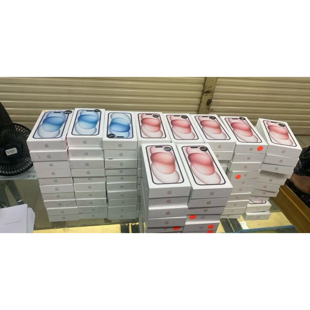 Iphone 15 128 New