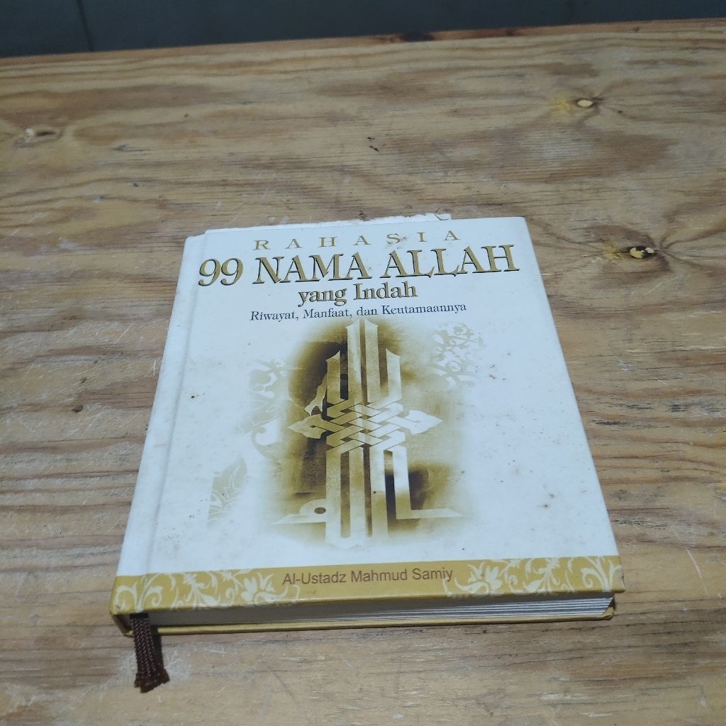 Buku Rahasia 99 Nama Allah yang Indah