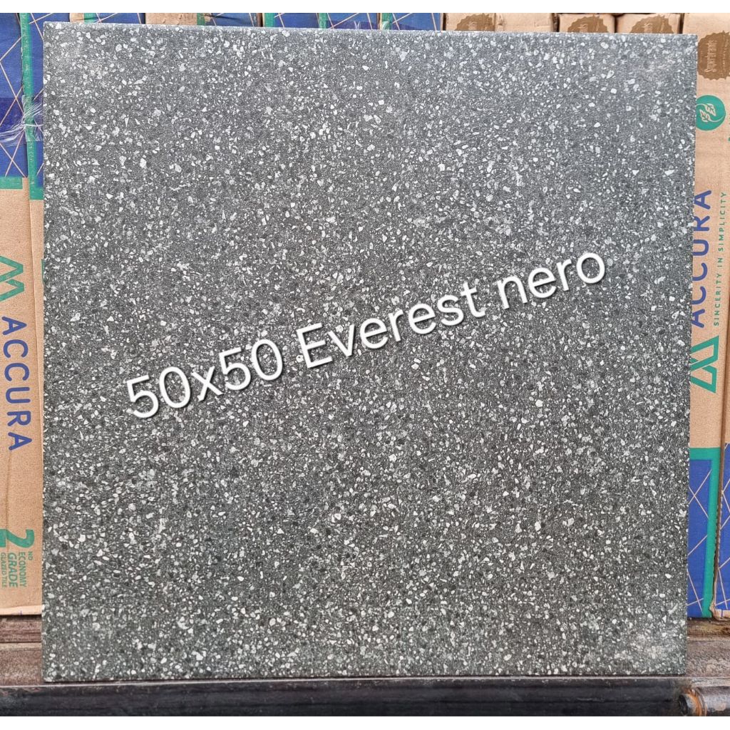 keramik mulia everest nero 50x50 kasap terazzo
