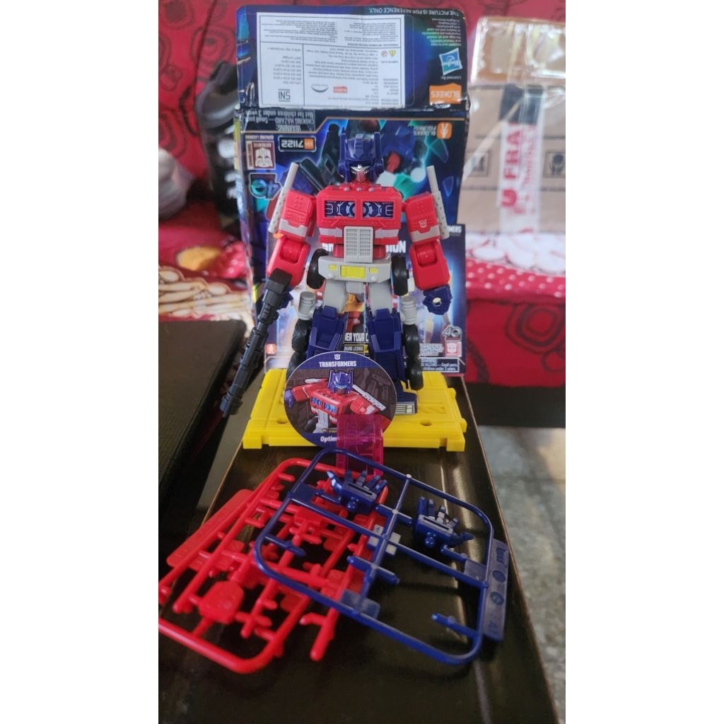 Blokees Transformers Shining Version 02 - Optimus Prime
