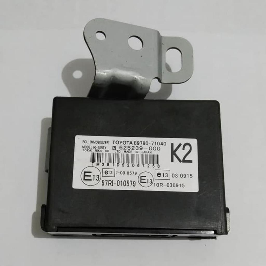 ECU Kunci Komputer immobilizer immobiliser Fortuner Hilux 89780-71040