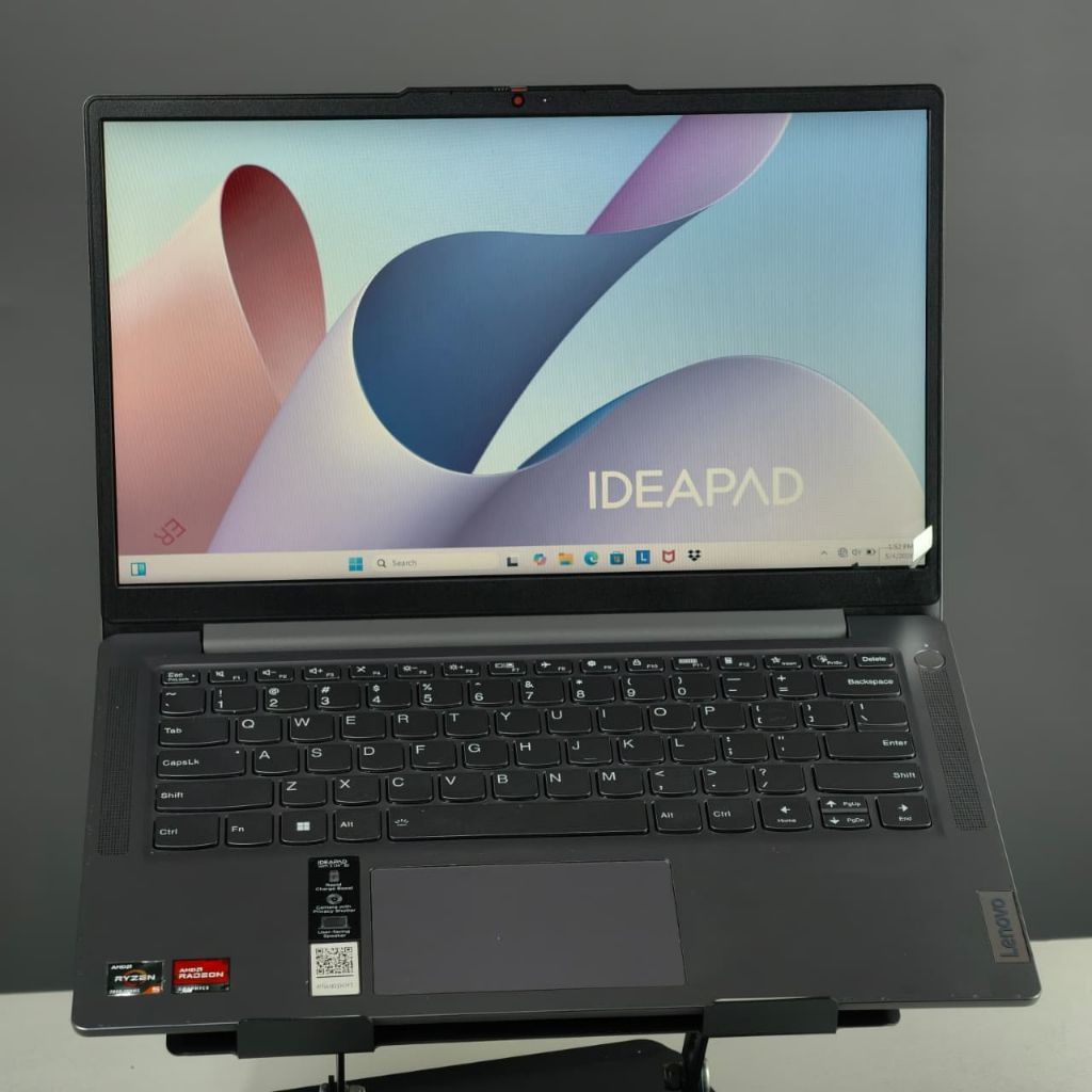 Lenovo IdeaPad Slim 3 Ryzen 5 7520U Laptop Kencang Generasi Baru untuk Kerja, Kuliah & Multitasking,