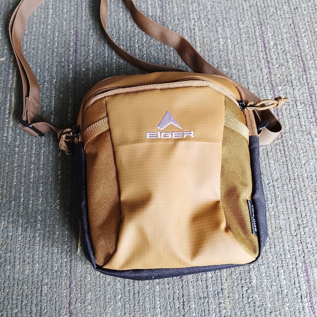 EIGER KANAWA POUCH 100% ORIGINAL.