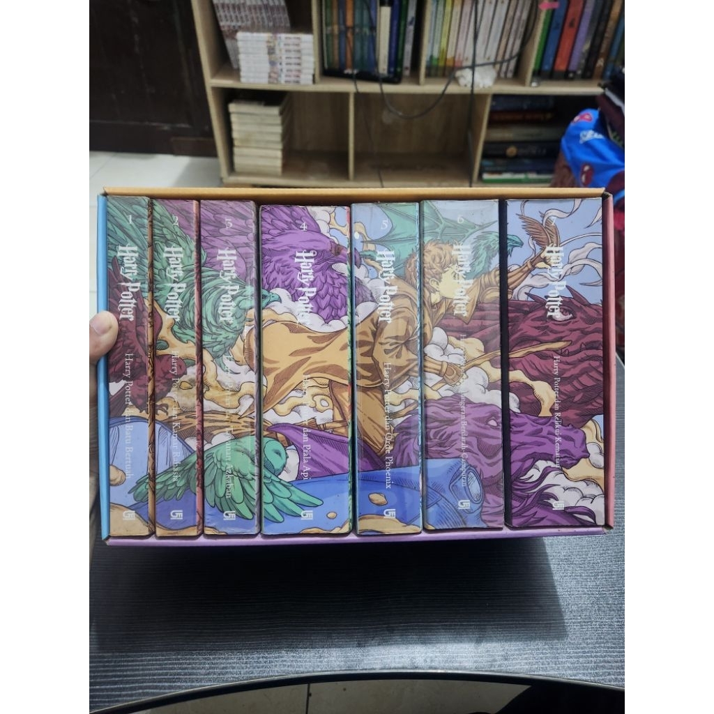 BOX SET NOVEL HARRY POTTER