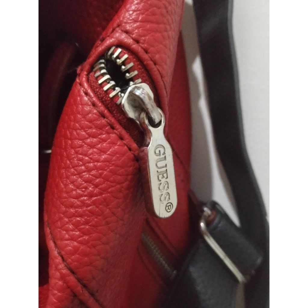 Tas gendong GUESS ory