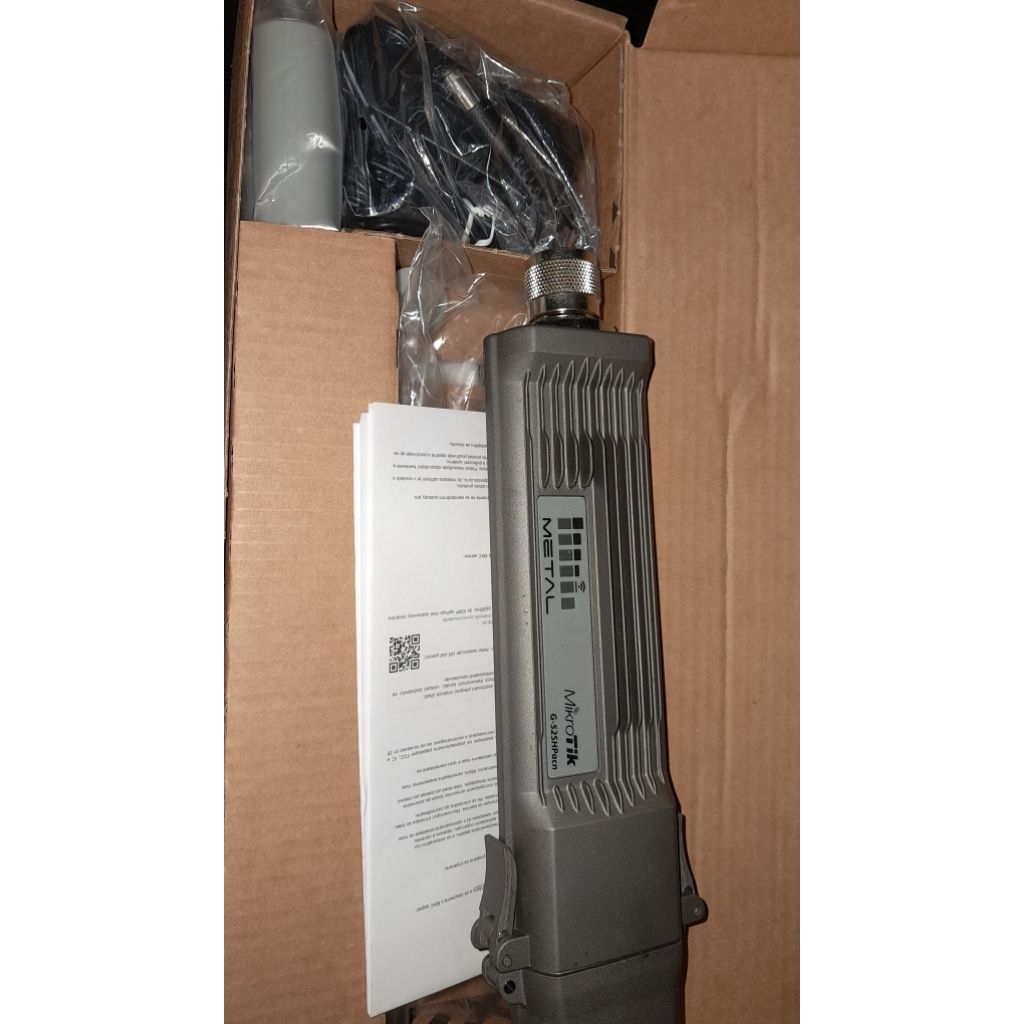 Mikrotik RBMetalG-52SHPacn Metal 52 ac 2.4GHz 5GHz Routerboard Bekas Like New
