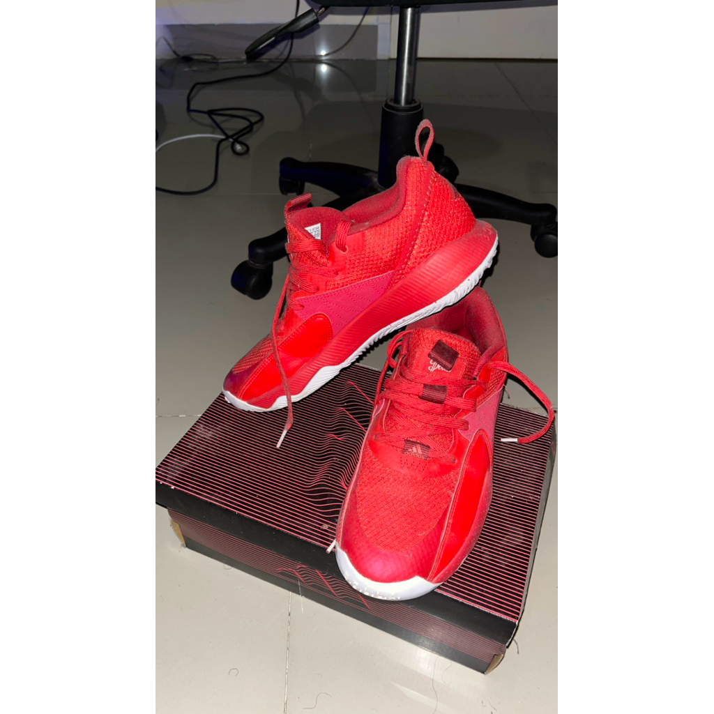 SEPATU BASKET ADIDAS DAME CERTIFIED SIZE 42