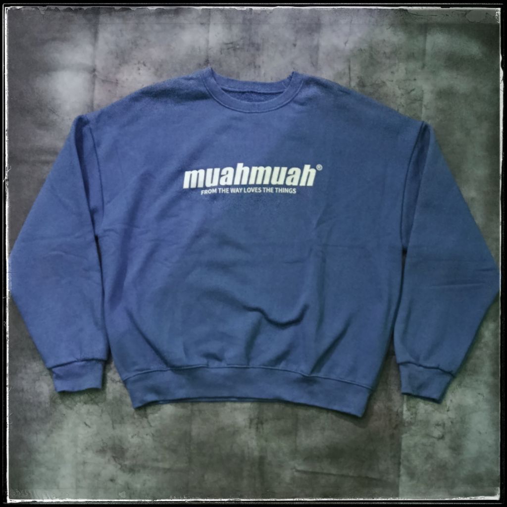 Sweater crewneck unisex katun tebal model boxy - Muahmuah - Oversized