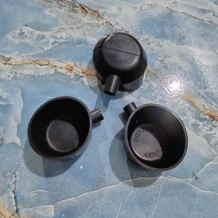 Karet dudukan kabel rumah bendik spidometer motor-mobil merk Stanly produk seperti di gambar