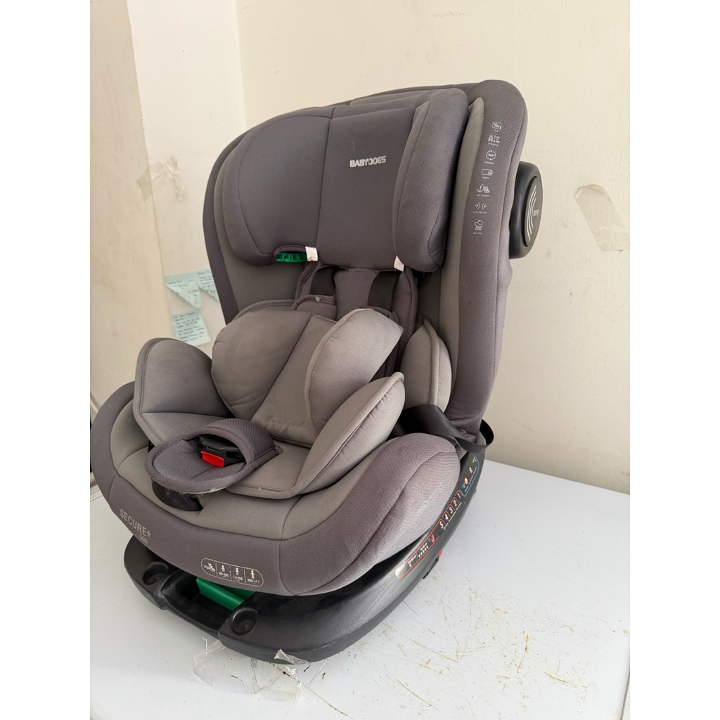 Preloved Babydoes Car Seat Secure+